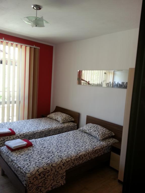 Guest House Nedelchevi Primorsko Quarto foto